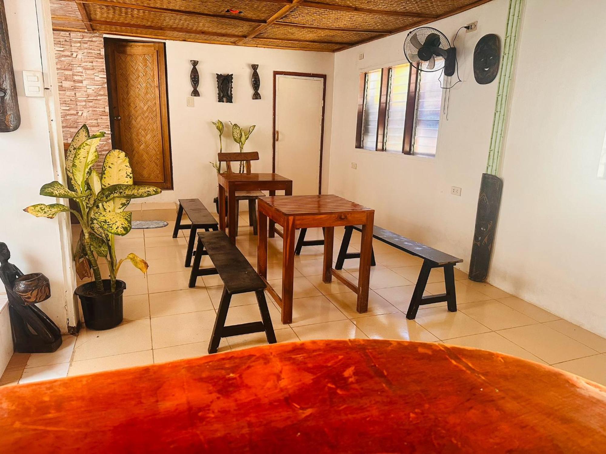 Hangout'S Hostel El Nido Dış mekan fotoğraf