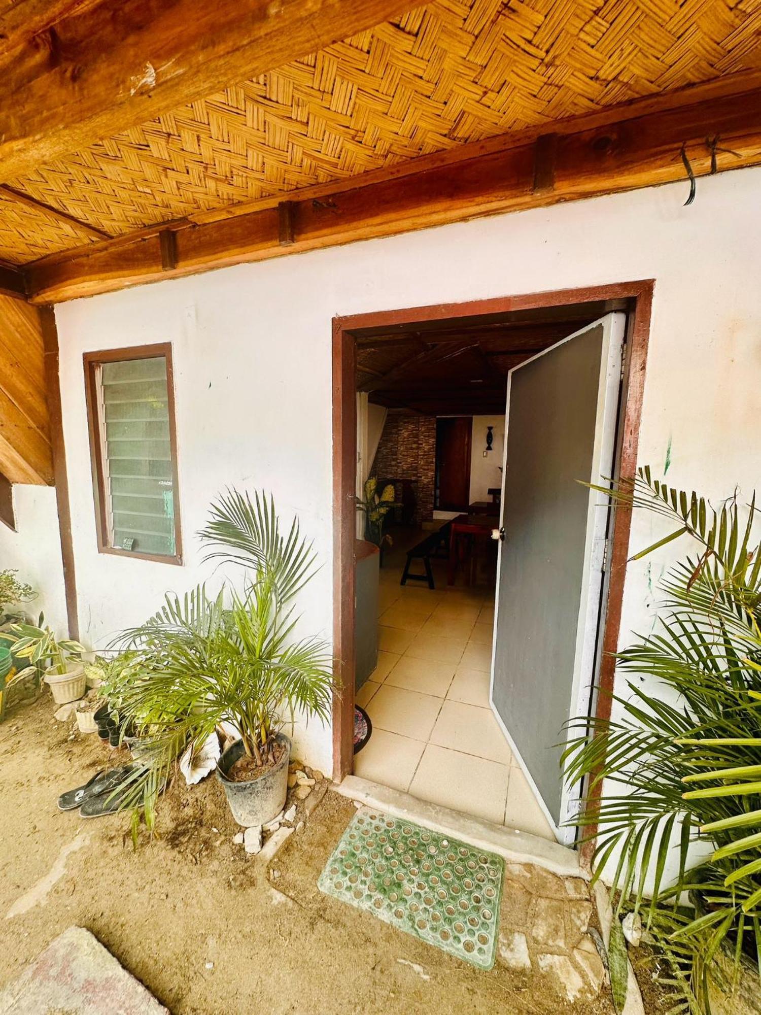 Hangout'S Hostel El Nido Dış mekan fotoğraf